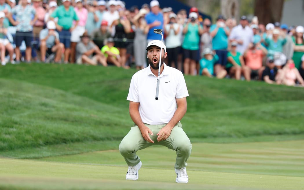 1 golfer in the world 0009