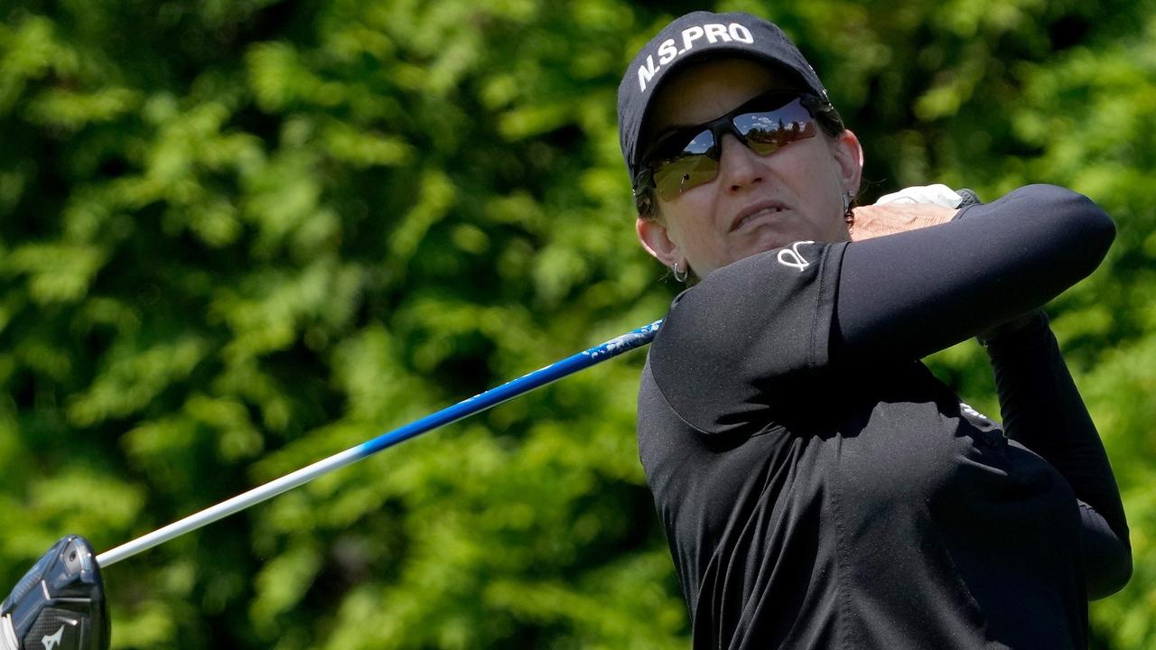 1 golfer in the world 0044