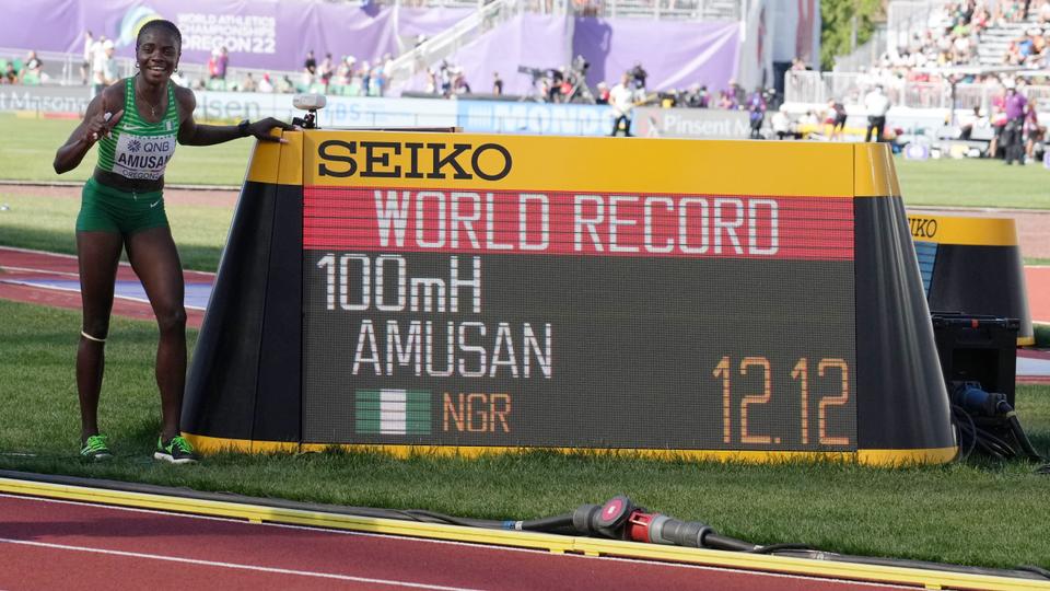 100 m hurdles world record 0040