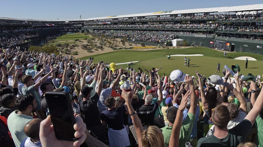 16th hole phoenix open