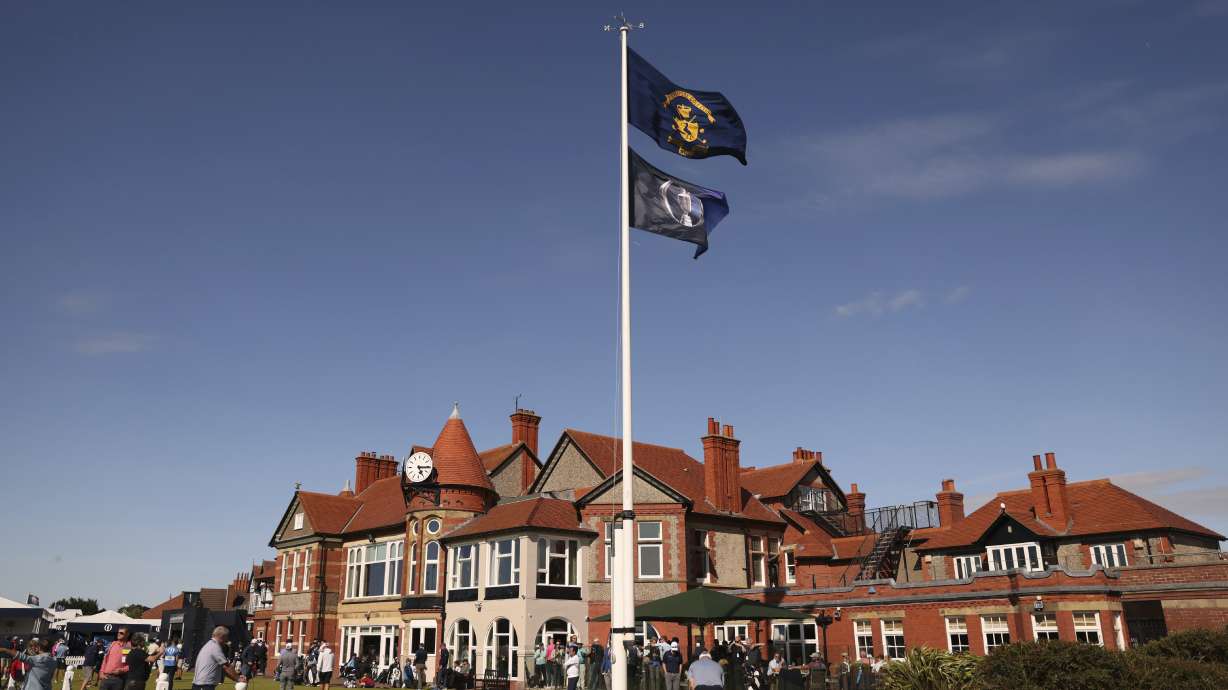 17 at royal liverpool 0023
