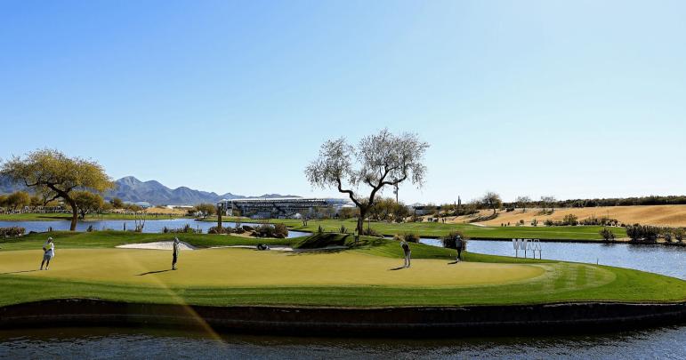 17th hole tpc scottsdale 0024