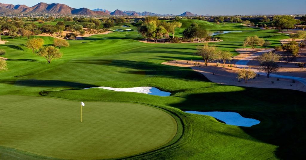 17th hole tpc scottsdale 0047