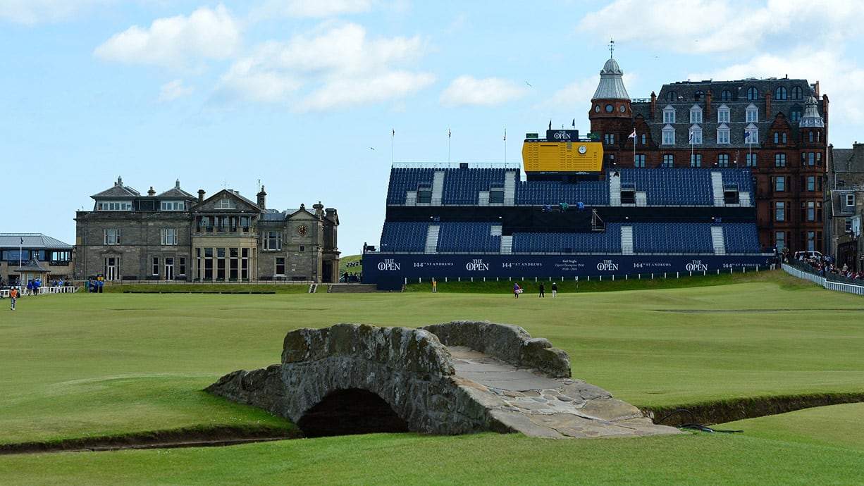 18th hole at st andrews 0029