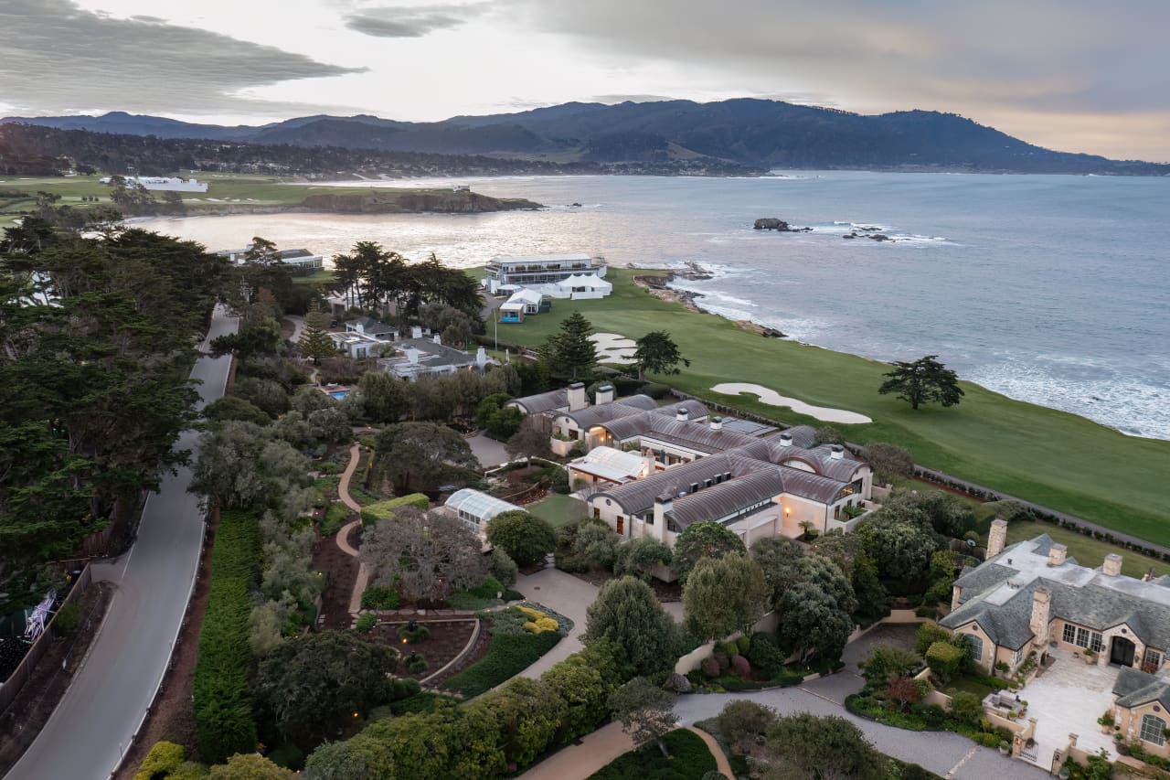 18th hole pebble beach 0040