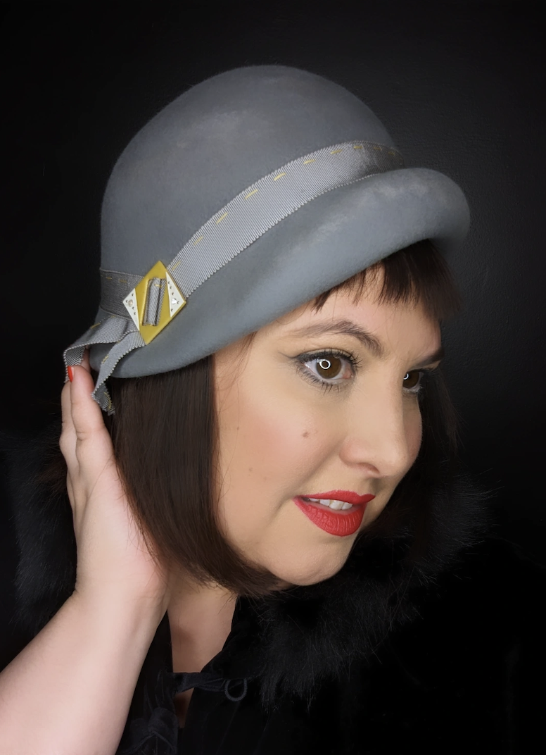 1920s cloche hat 0021