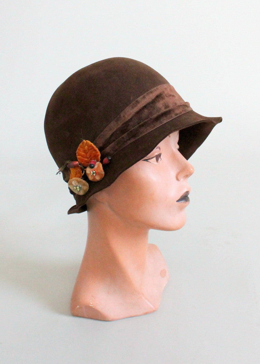 1920s cloche hat 0032