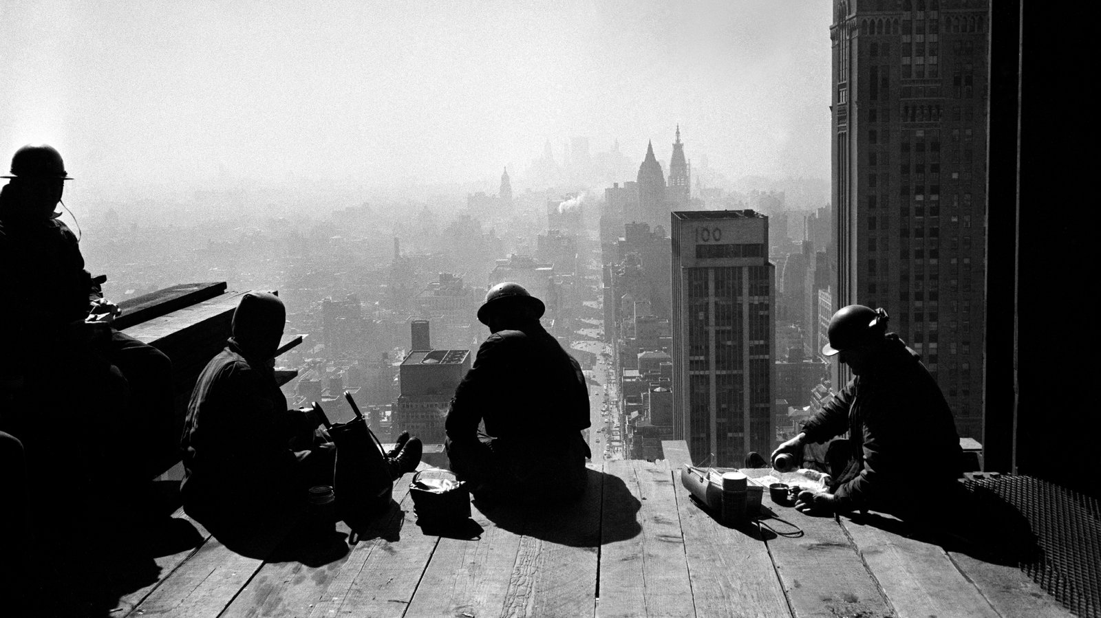 1920s skyscraper workers 0021