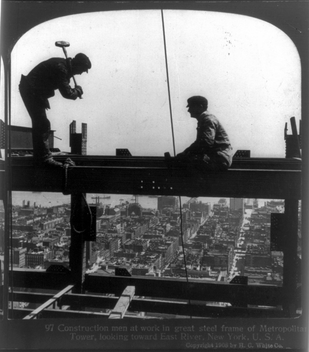 1920s skyscraper workers 0032