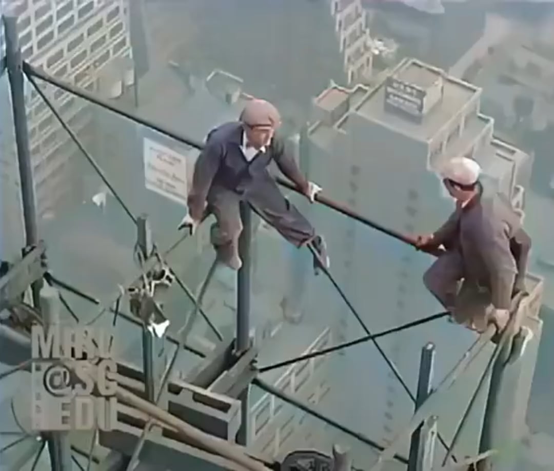 1920s skyscraper workers 0044