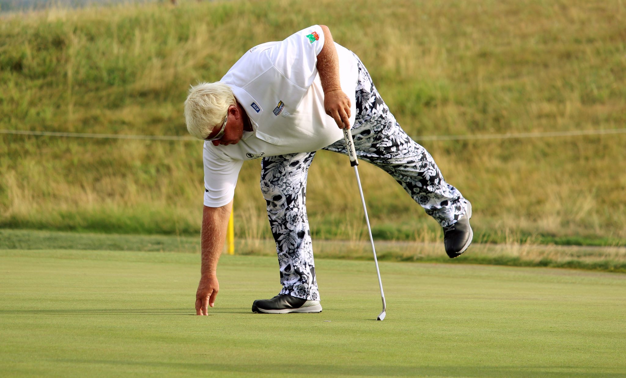 19th hole streaker 0034