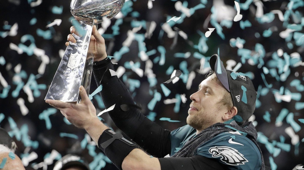 2018 eagles quarterback 0010