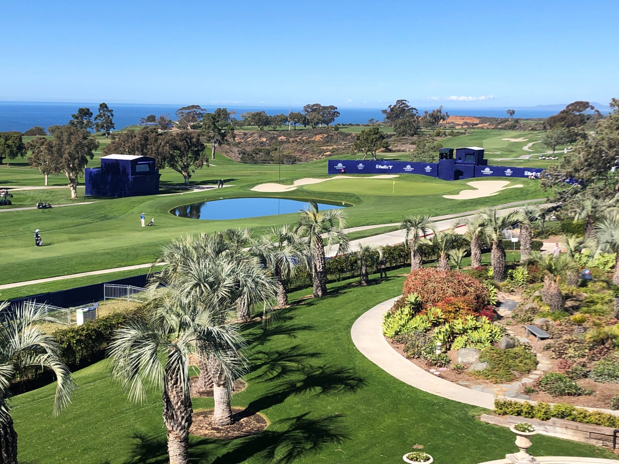 2019 farmers insurance open 0027