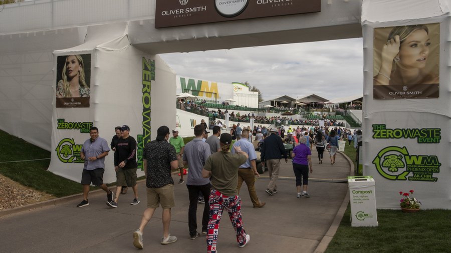 2019 waste management open 0011