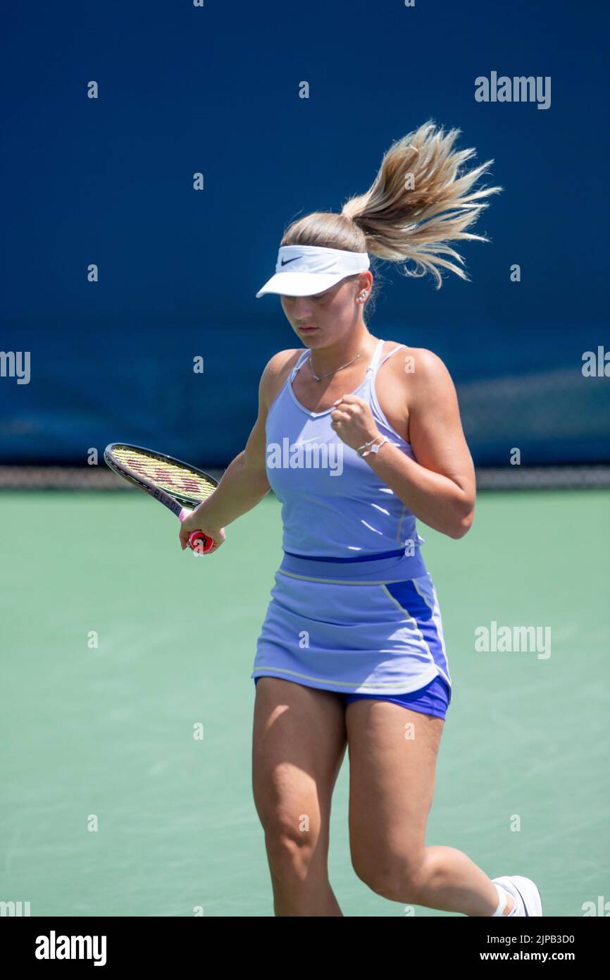 2022 western and southern open 0040