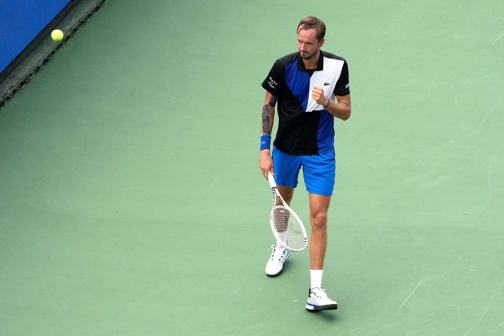 2022 western and southern open 0048