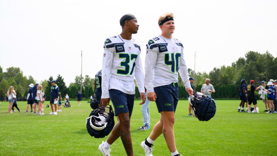 37 seahawks 0036