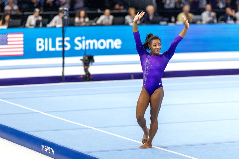 a picture of simone biles 0031