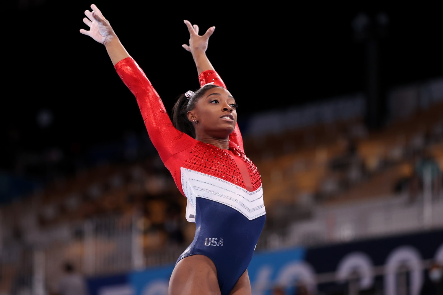 a picture of simone biles 0045