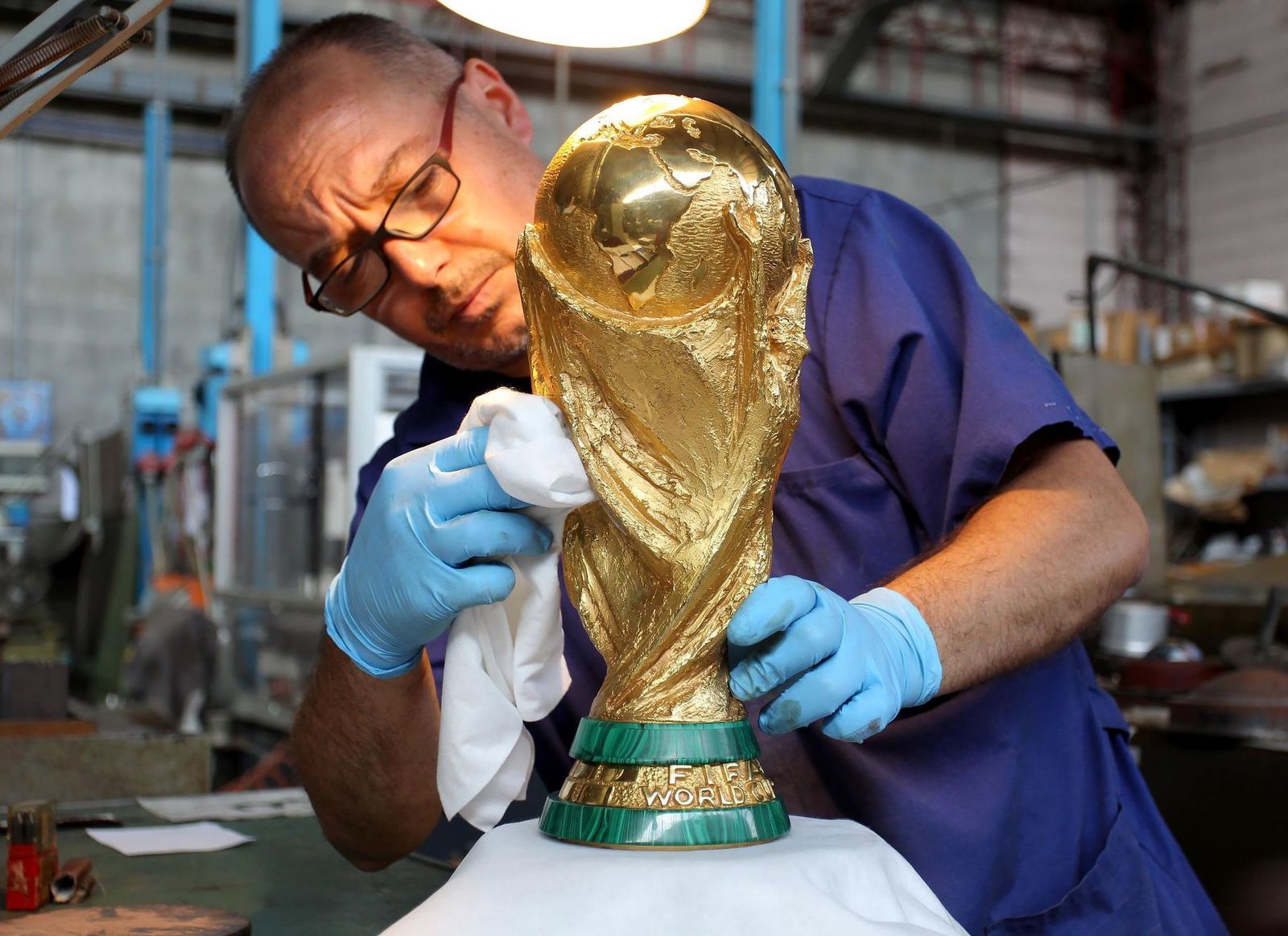 a picture of the world cup 0049