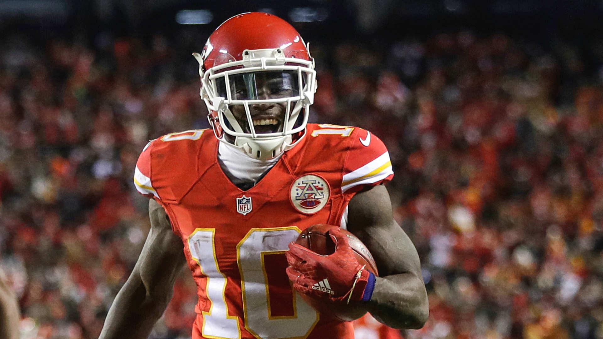 a picture of tyreek hill 0030