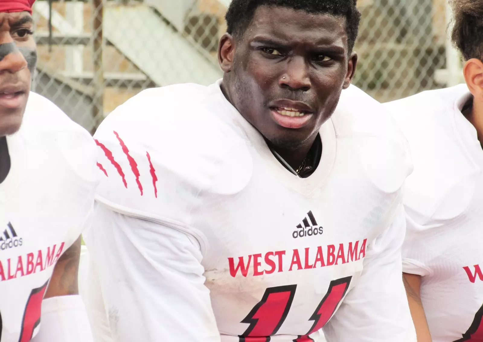 a picture of tyreek hill 0043