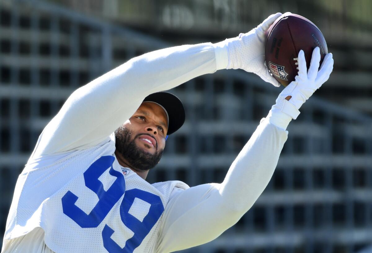 aaron donald images 0024