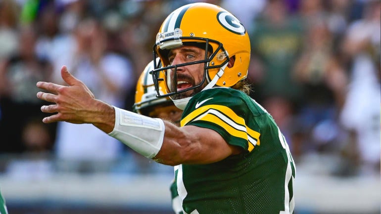 Aaron Rodgers contract details Saints