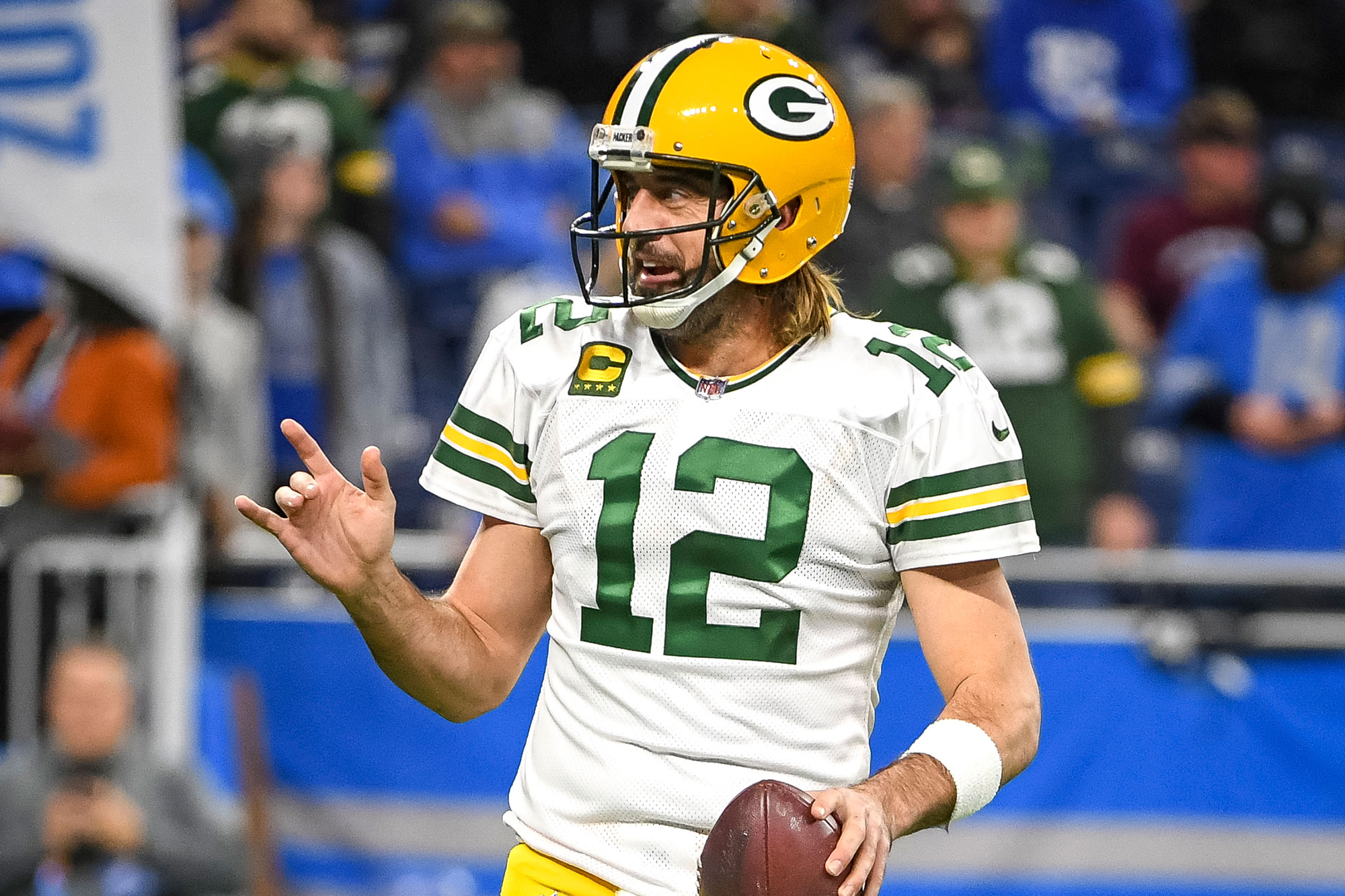 aaron rodgers lombardi trophy