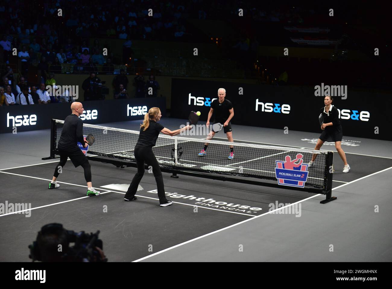 agassi vs mcenroe 0015