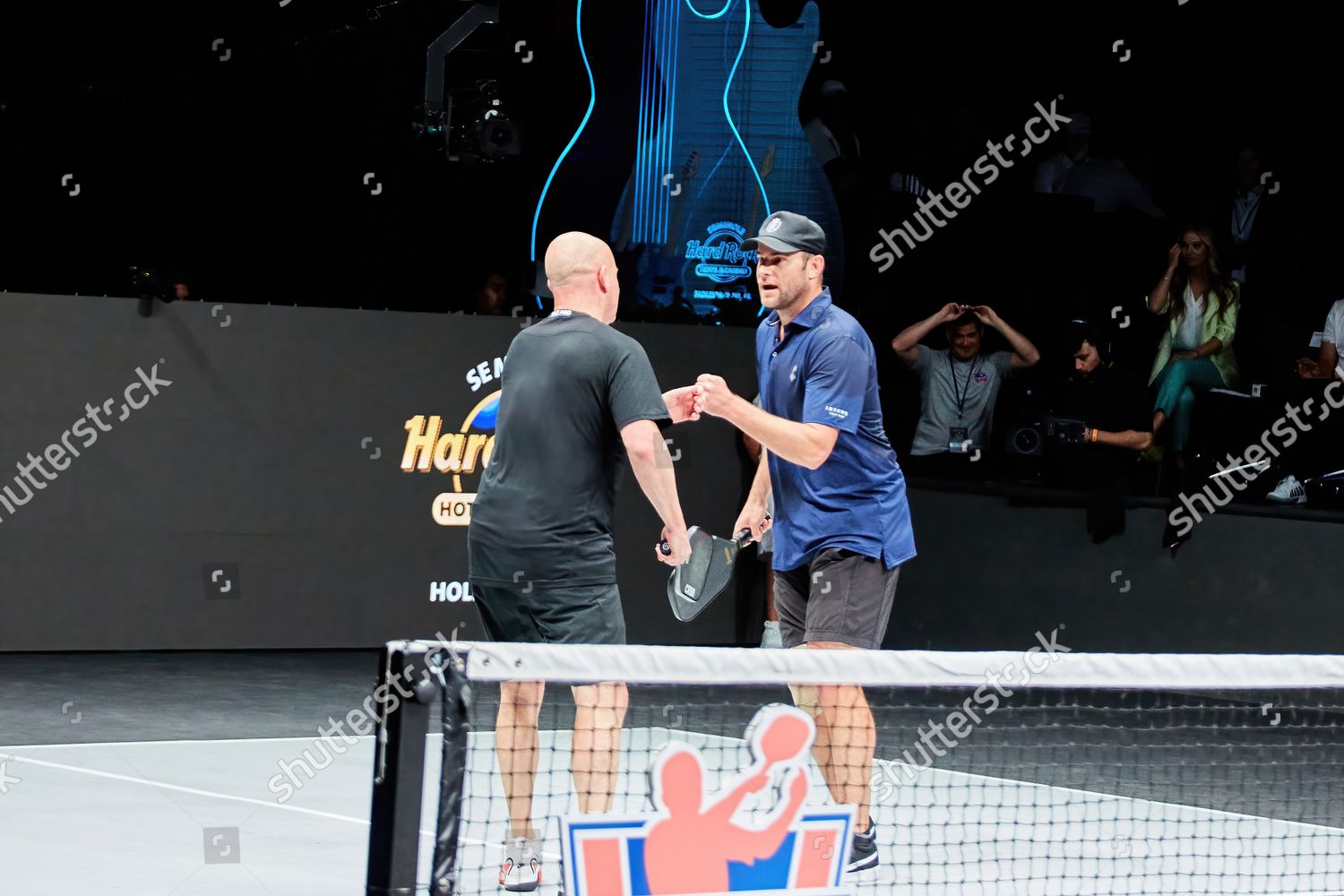 agassi vs mcenroe 0018