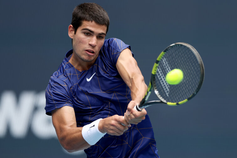 alcaraz backhand 0016