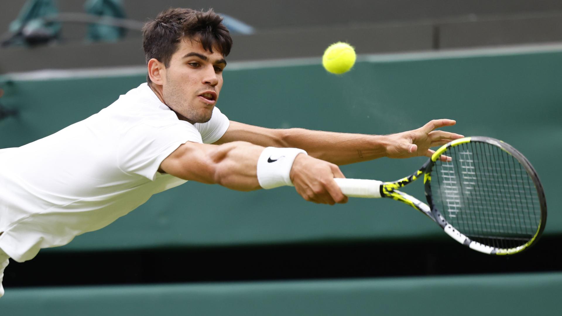alcaraz backhand 0024