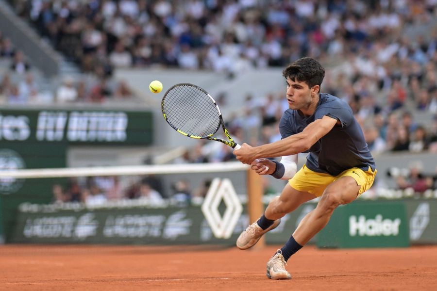 alcaraz backhand 0032