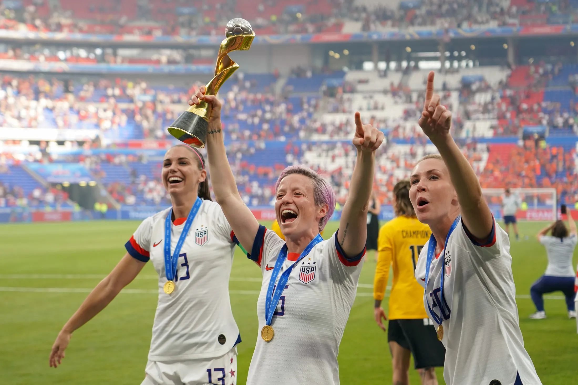 alex morgan and megan rapinoe 0026