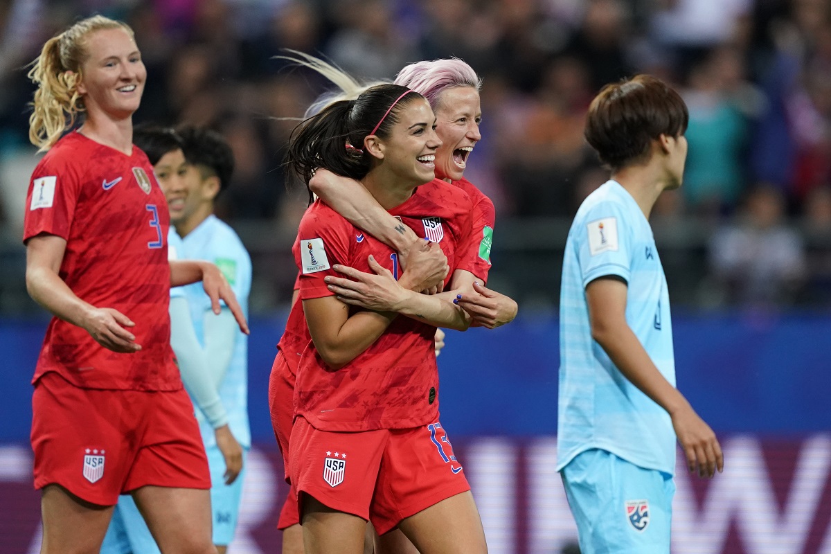 alex morgan and megan rapinoe 0029