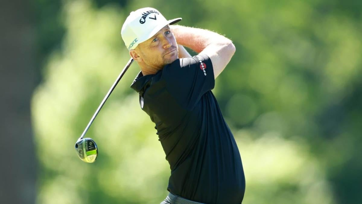 alex noren hands 0045