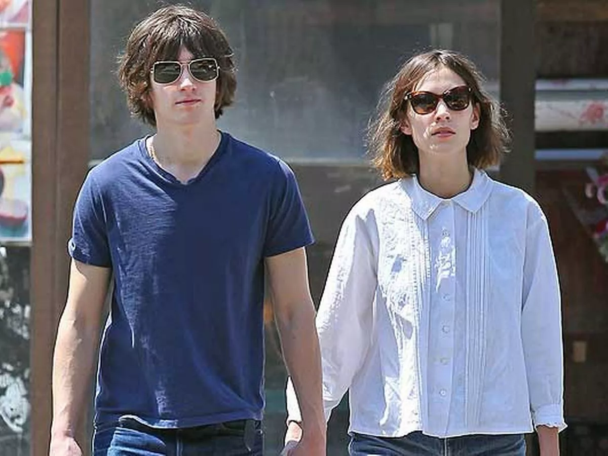 alex turner 2011 0016