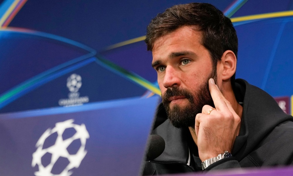 alisson becker 2022 0055