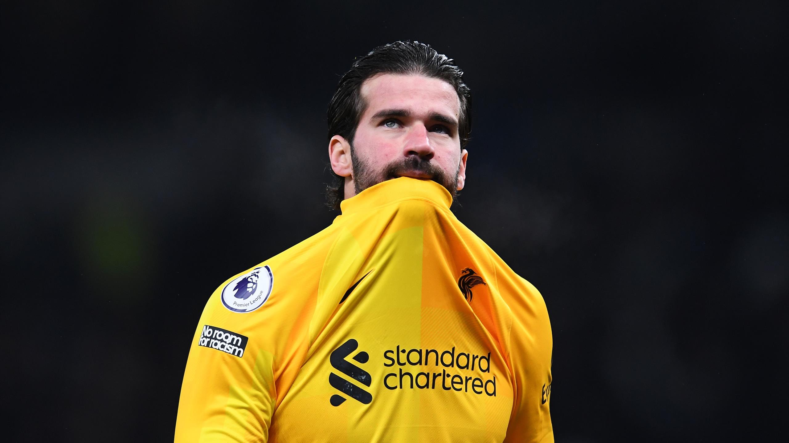 alisson becker 2022 0061