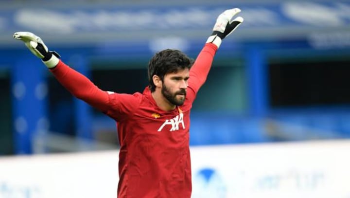 alisson becker 2022 0074