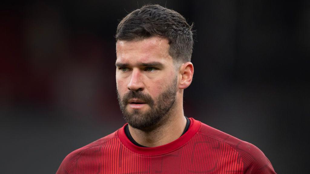 alisson becker 2022 0087