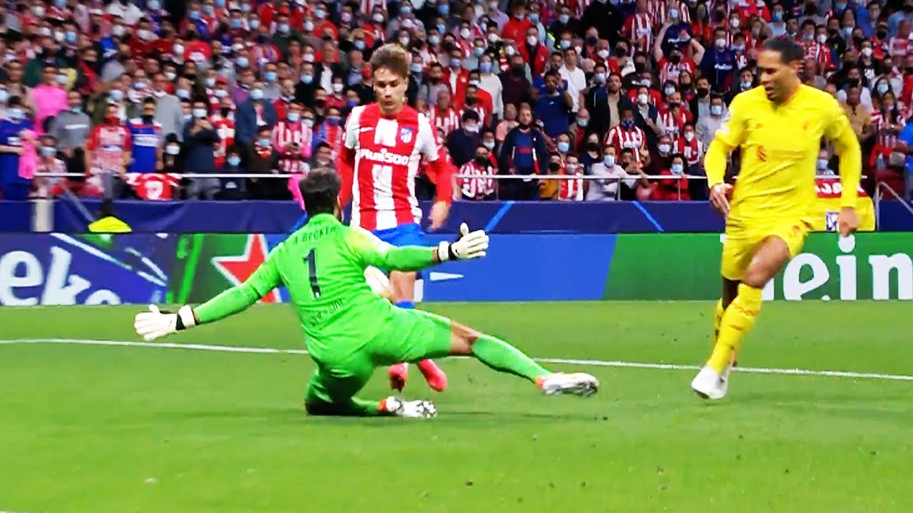 alisson becker 2022 0093