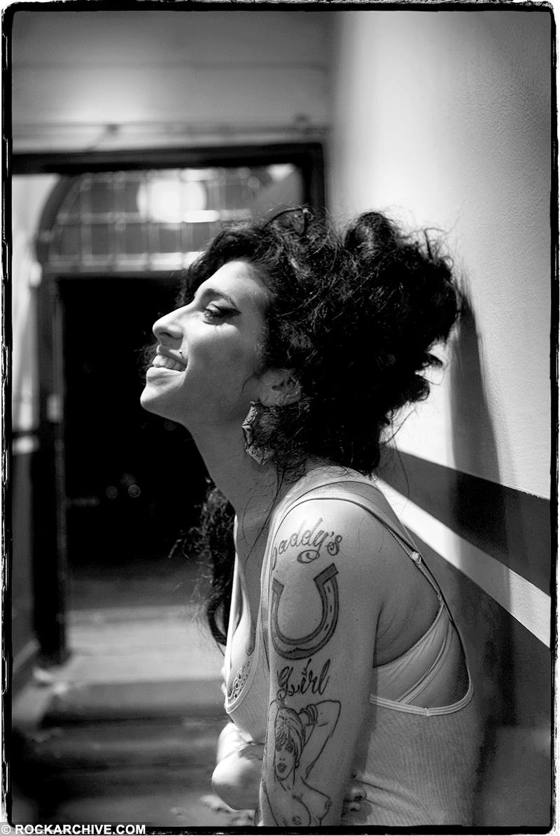 Amy Winehouse concert photos