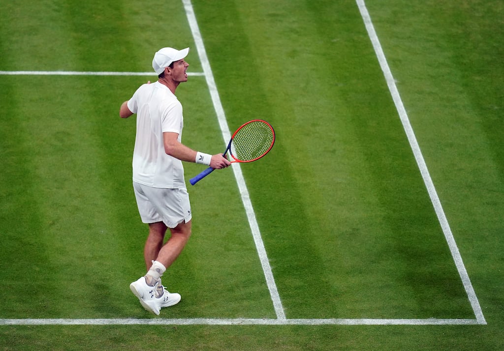 andy murray and tsitsipas 0023