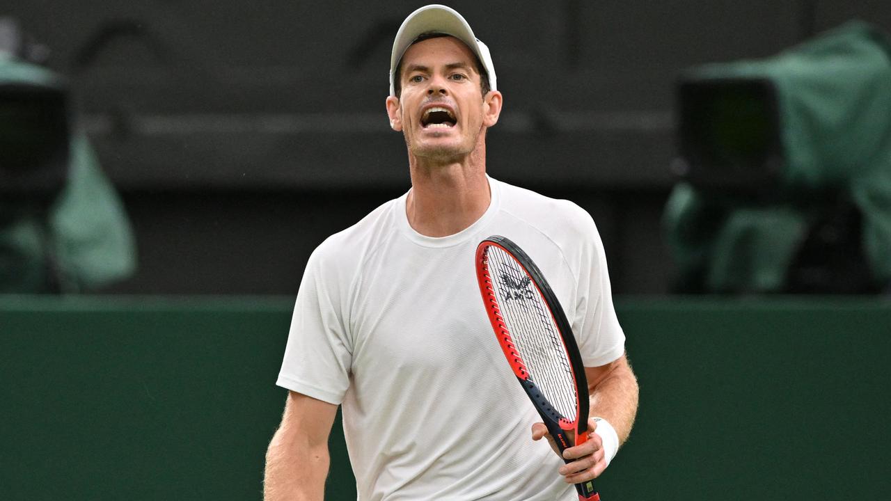 andy murray and tsitsipas 0041