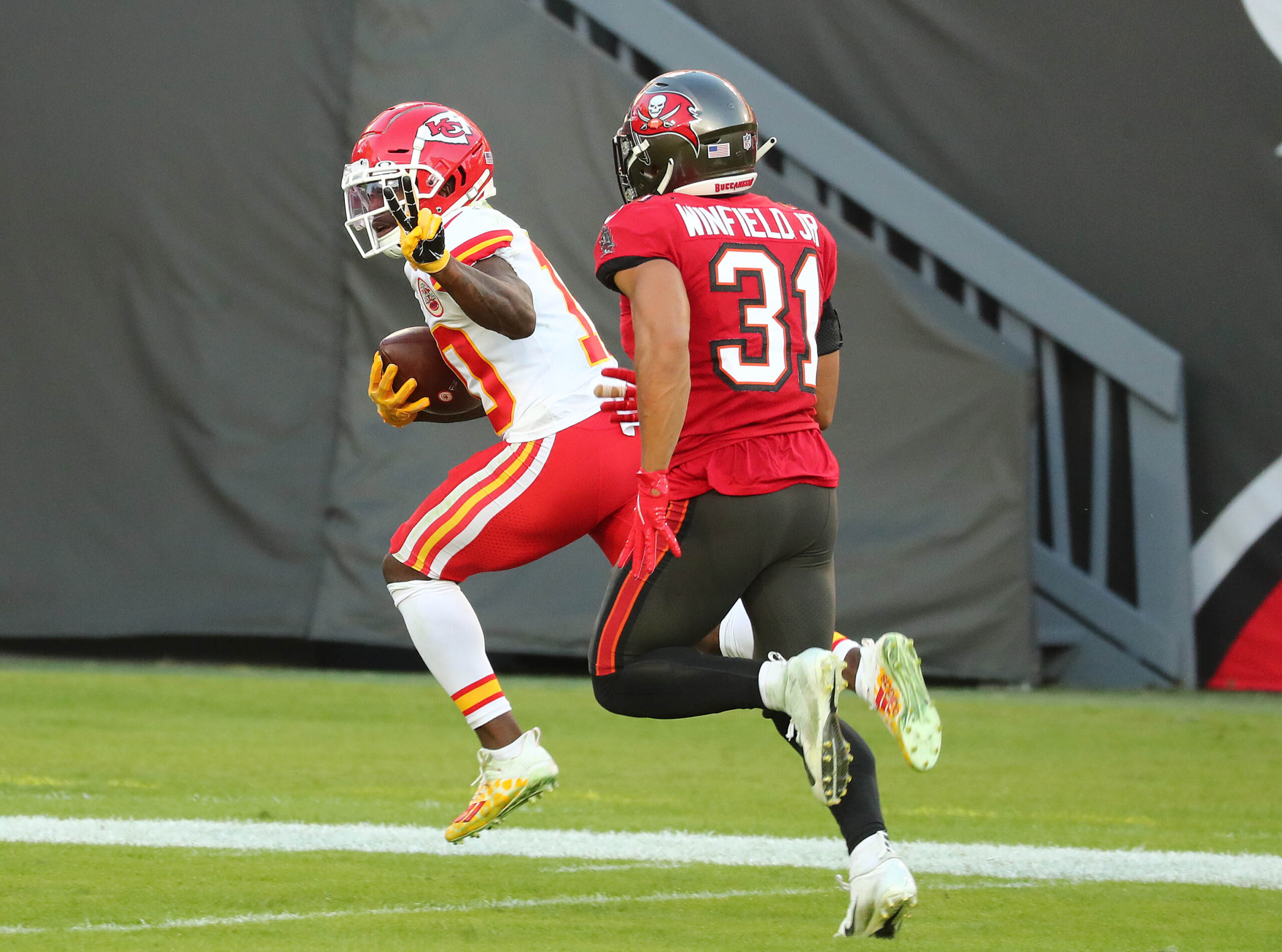 antoine winfield jr wallpaper 0010