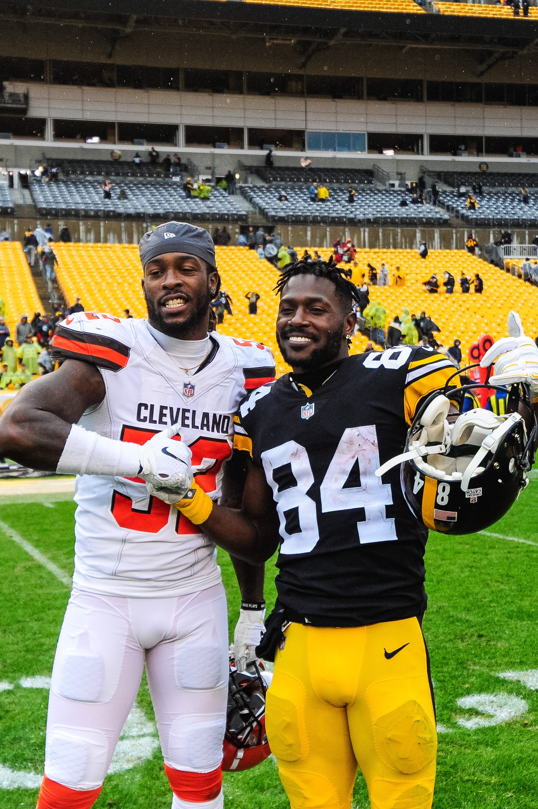 Antonio Brown contract details