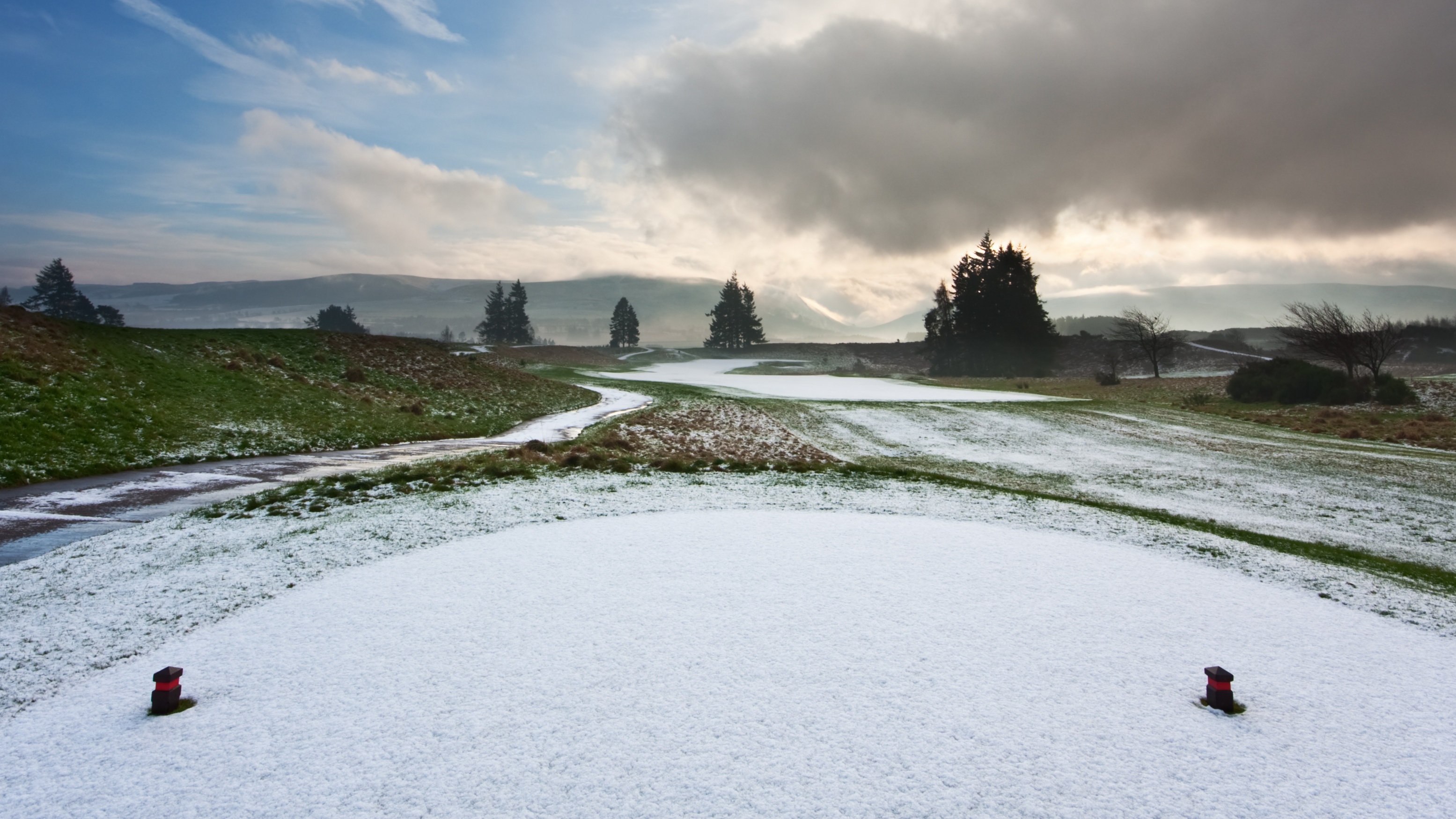 are golf courses open in the winter 0010