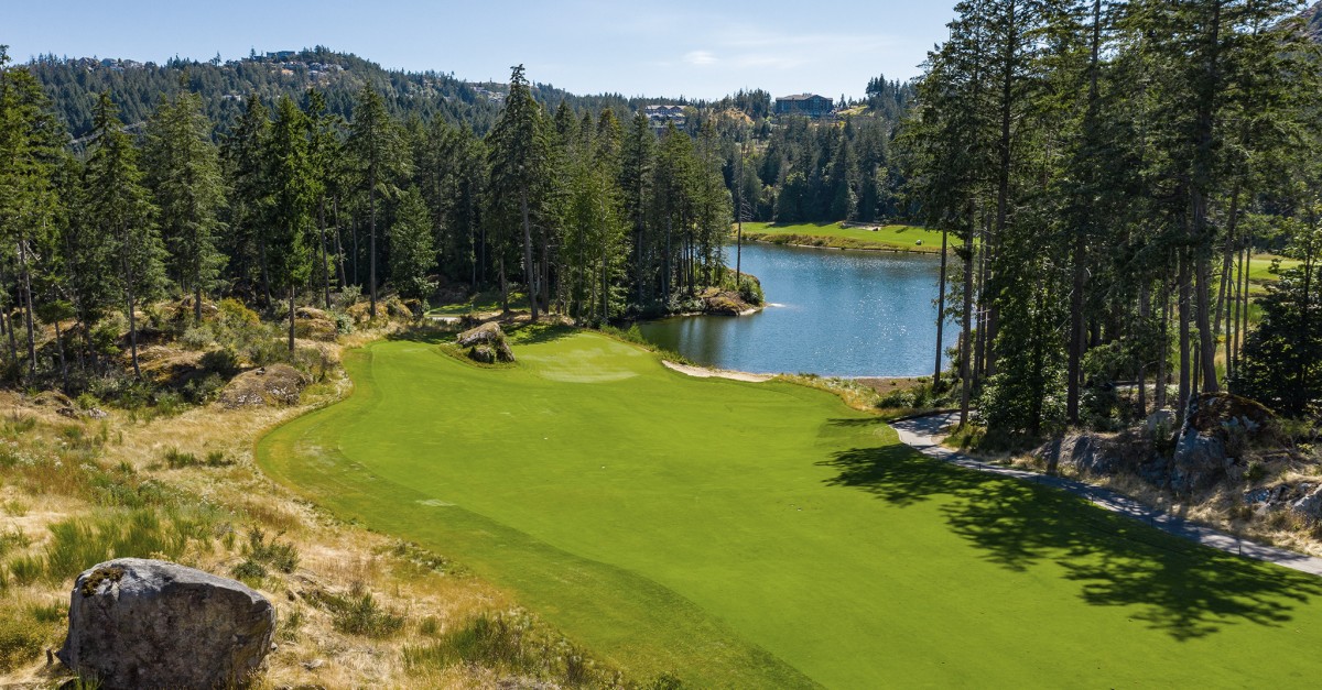 are golf courses open in the winter 0033